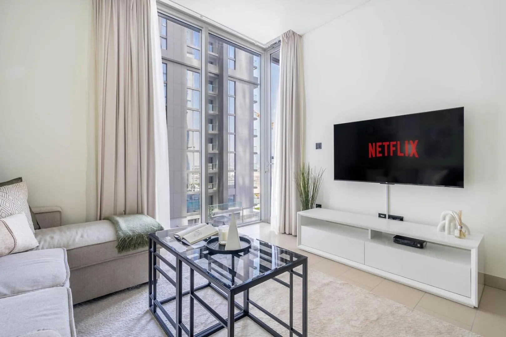 Guestready Holiday Homes - Sobha Urban Retreat Dubai Apartment
